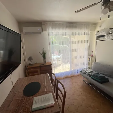 Climatise Avec Jardin Et A 250m Saint-Mandrier-sur-Mer